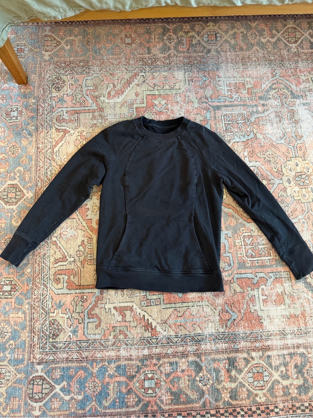 Lululemon Women’s Black Crew Neck Pullover - Size 6